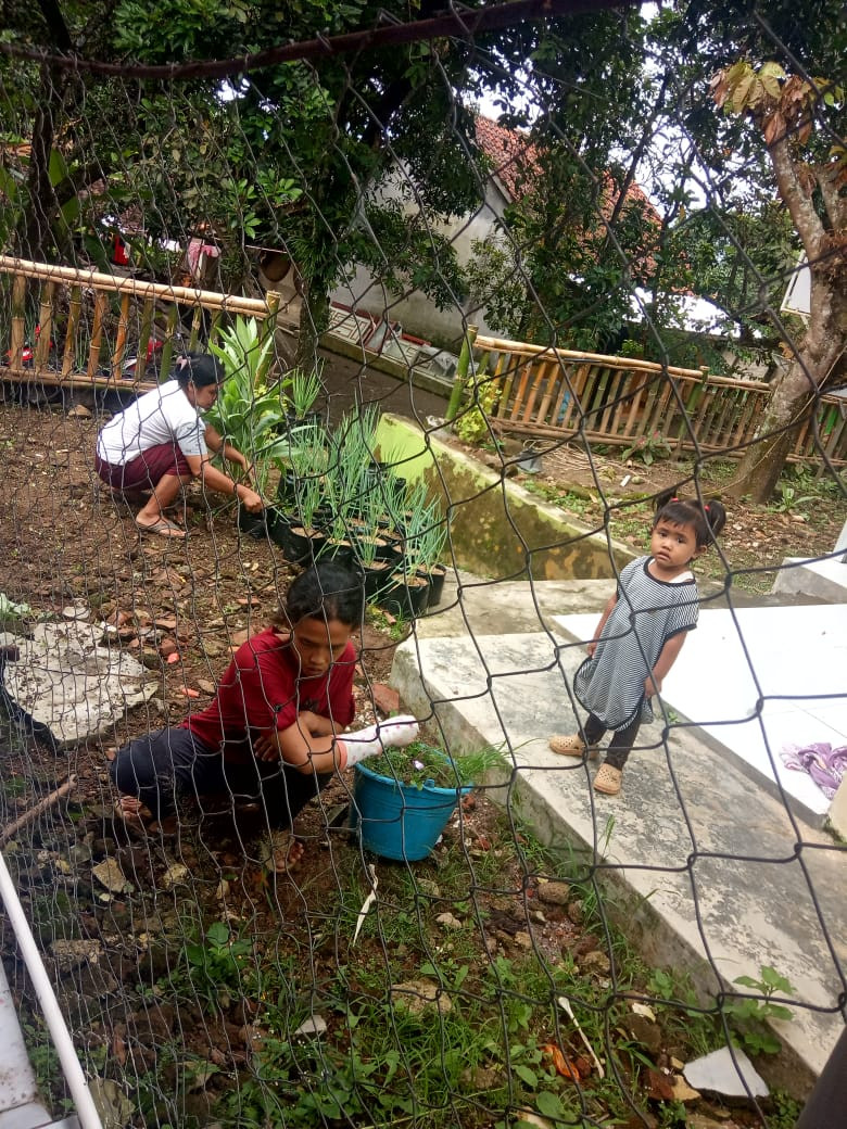 Pembenahan sekretariat kampung KB